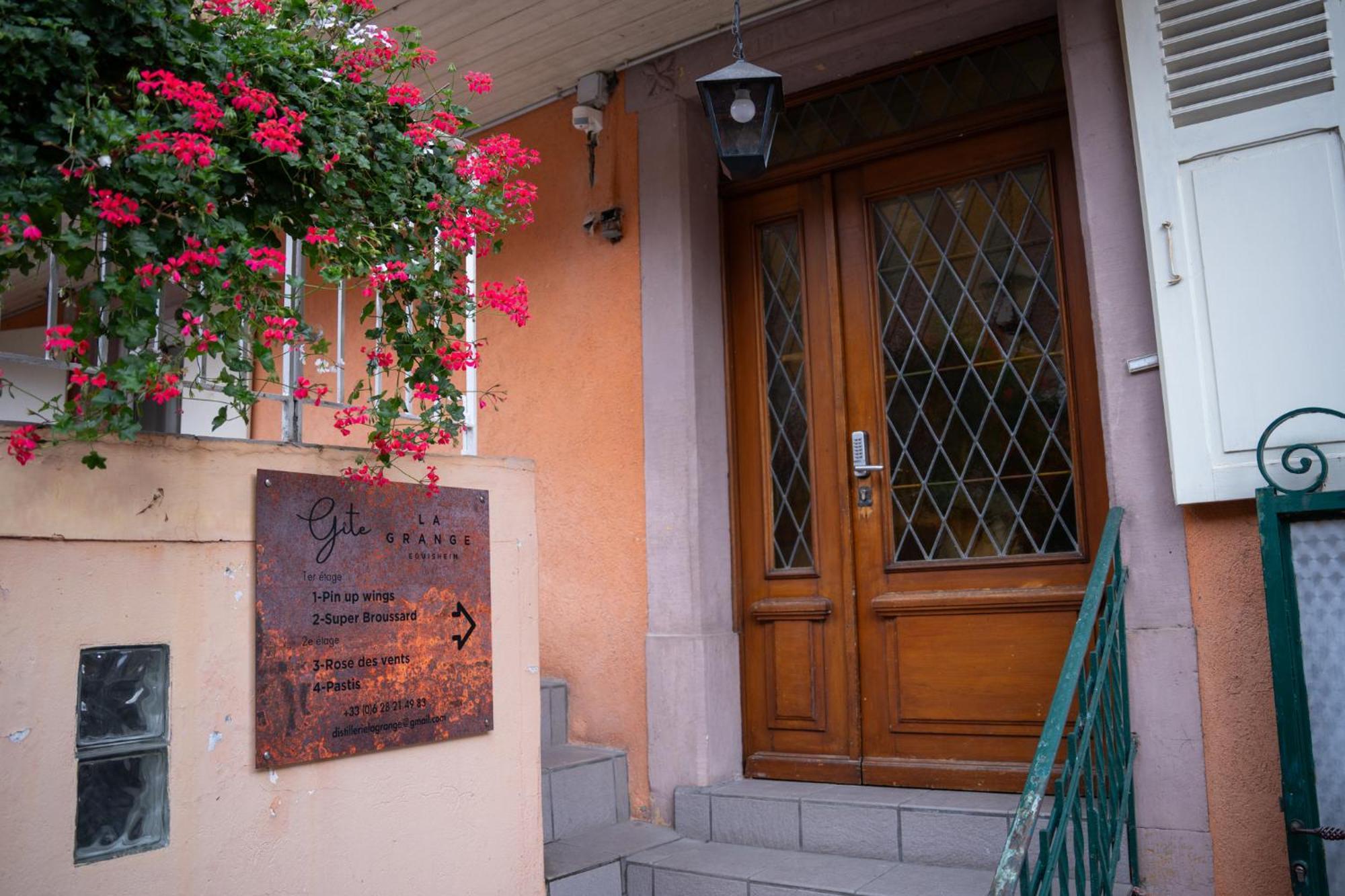 Chambre Pastis Eguisheim Exterior photo